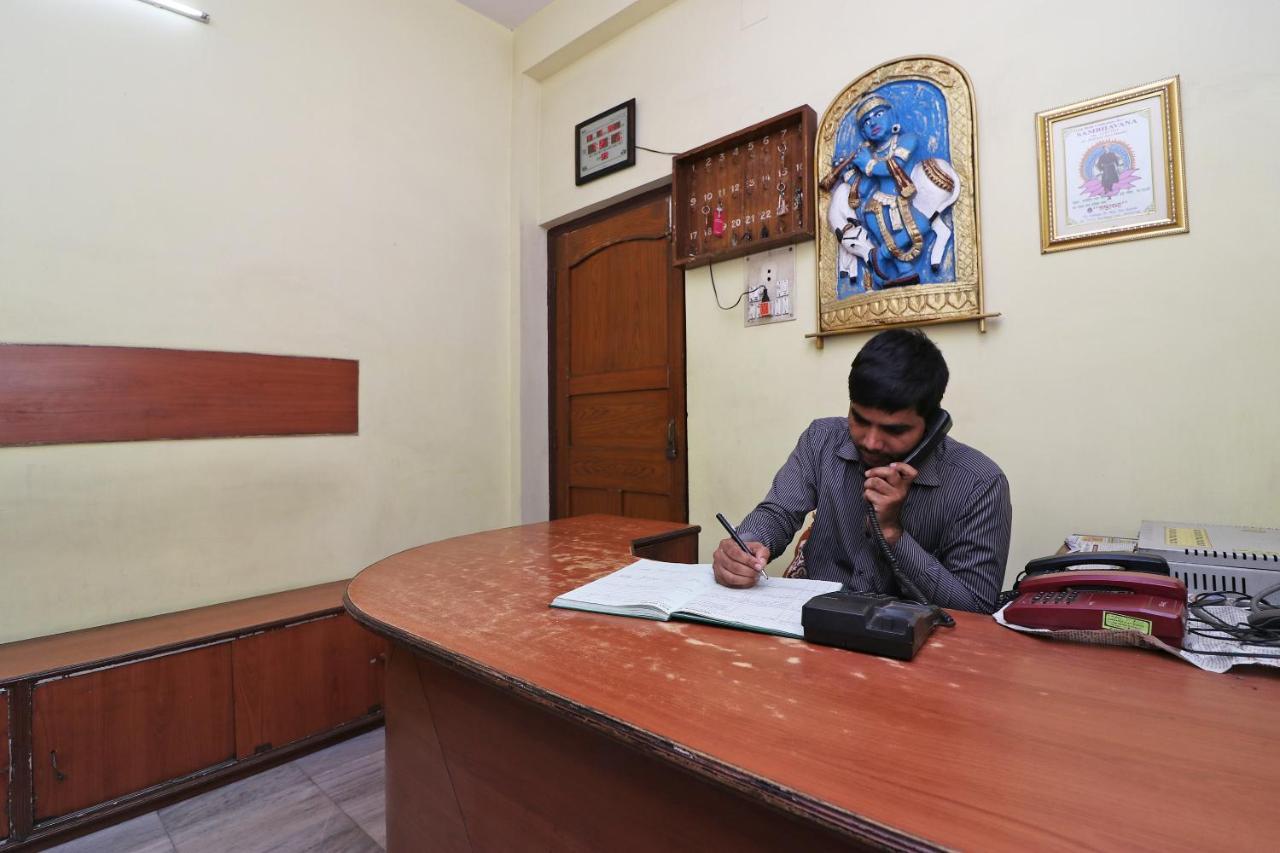 Oyo 18668 Ananya Guest House Durgāpur Esterno foto